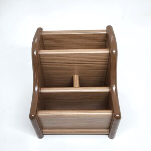 مقلمة مكتبية خشبية