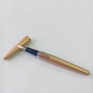 قلم بايلوت الفاخر